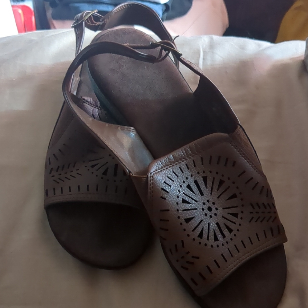 •Easy Street Cognac Sandals